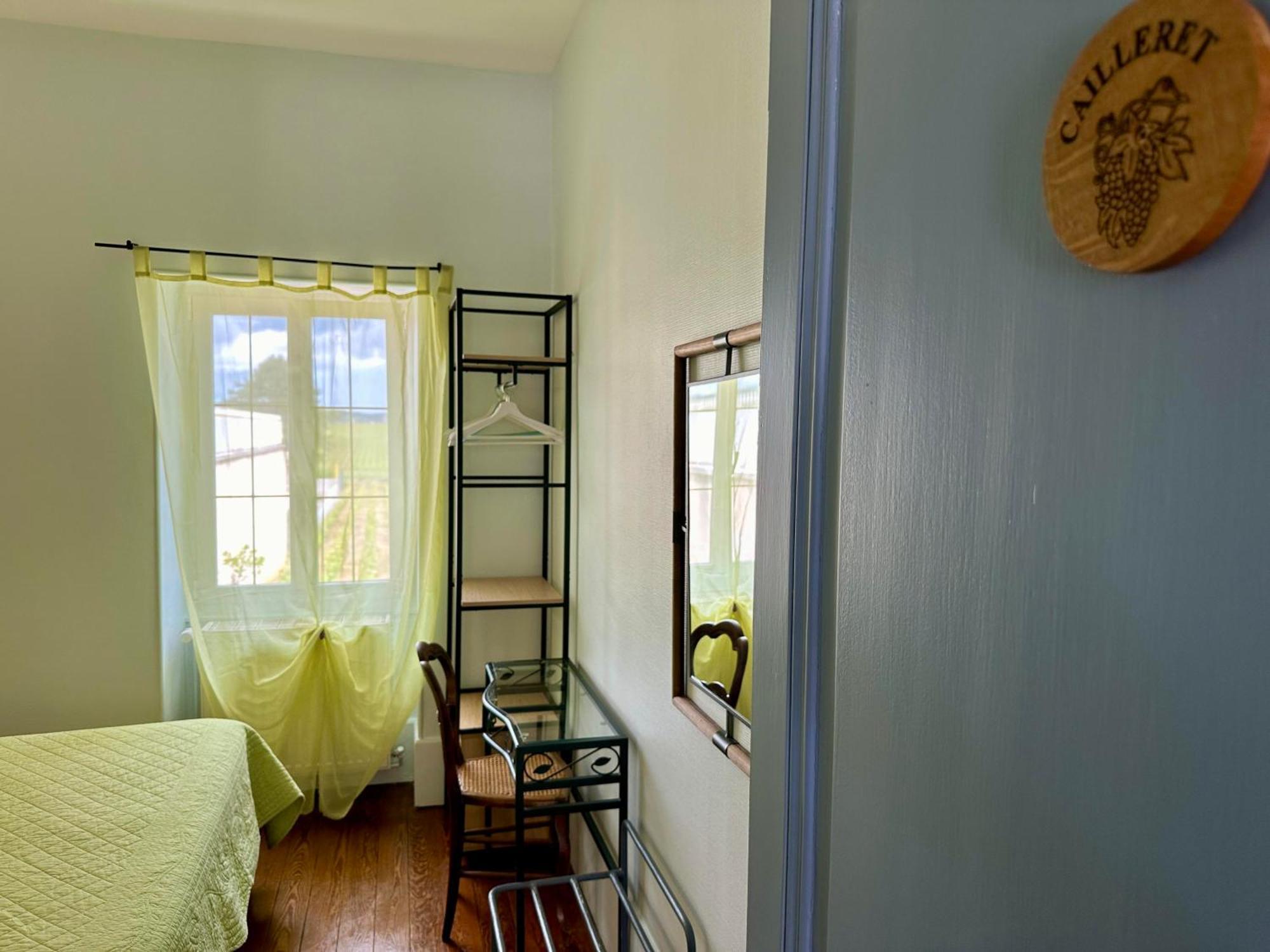 Les Gageres Bed & Breakfast Puligny-Montrachet Exterior photo